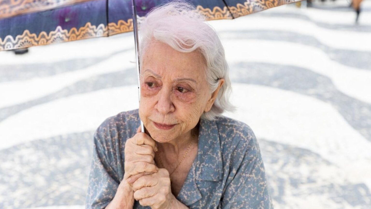 “Vitória (2025)” expõe solidão e resistência na terceira idade com Fernanda Montenegro