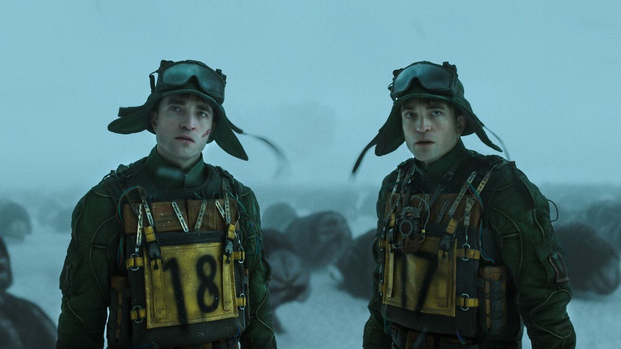 Mickey 17: Robert Pattinson lidera ficção científica de Bong Joon-ho que promete mais do que entrega - Imagem do artigo