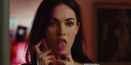 Megan Fox pode ressuscitar personagem em Jennifer’s Body 2; diretora promete trama “divertida e insana”
