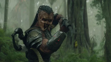 Diretor pouco lembrado devolve o fôlego à franquia Predator e anima os fãs de ficção científica