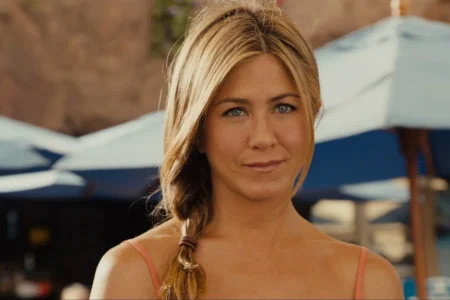 Esposa de Mentirinha quebra recorde e vira a comédia romântica não original mais vista na Netflix