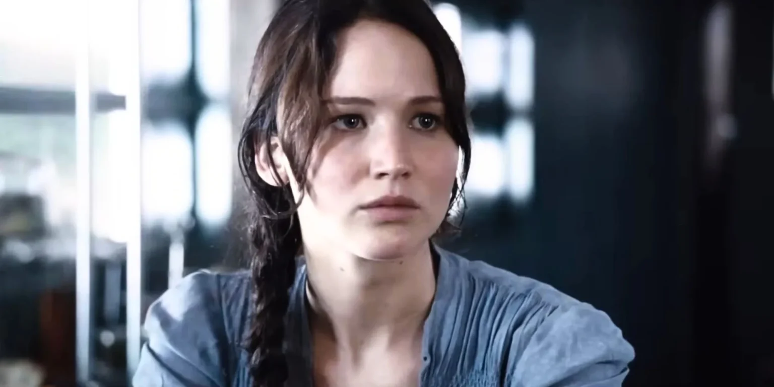 Jennifer Lawrence admite que seu “eu” mais jovem parecia irritante e explica o motivo