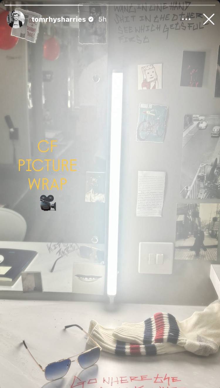 Novo filme do Batman para maiores conclui filmagens e ganha foto de bastidores - Imagem do artigo original