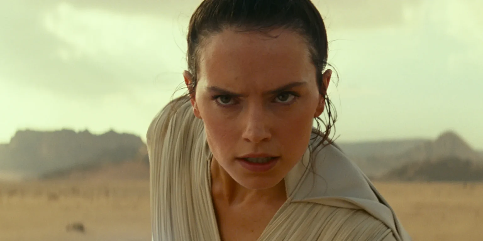 Daisy Ridley protagoniza Killa Bee, filme sobre enfermeira que vira estrela do MMA