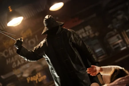Remake de Eu Sei o Que Vocês Fizeram no Verão Passado traz terror nostálgico à HBO Max