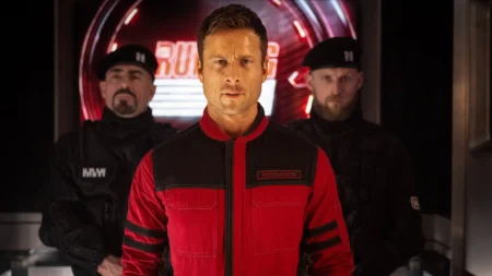 Glen Powell encara seu maior desafio em The Running Man, novo thriller de Edgar Wright