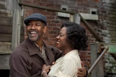 Drama vencedor do Oscar com Denzel Washington chega à Netflix e exibe sua atuação favorita