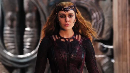 Elizabeth Olsen fala sobre possível retorno da Feiticeira Escarlate em Avengers: Doomsday
