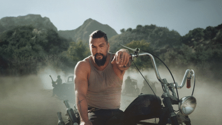 Jason Momoa acelera em Nomad, nova série de motoqueiros da Apple TV+