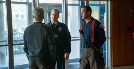 Severide fica encurralado em incêndio no eletrizante Chicago Fire 14×07