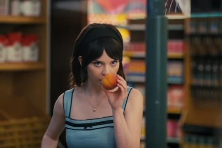 Acompanhante Perfeita: suspense da HBO Max mistura romance e terror tecnológico em 2025