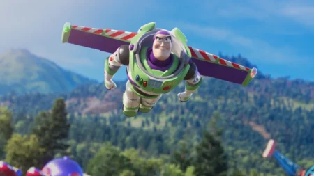 Toy Story 5 apresenta exército de Buzz Lightyear e promete caos na nova sequência