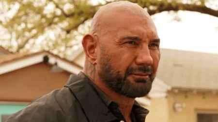 Novo longa de ação de Dave Bautista, Trap House, marca recuperação no Rotten Tomatoes após fracasso de adaptação de George R.R. Martin