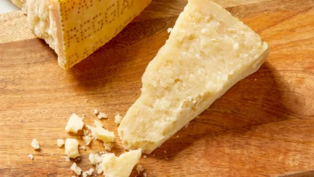 Parmigiano Reggiano assina com agência de Hollywood para dominar filmes e séries
