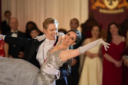 Era Uma Vez Um Baile de Natal: o romance da Netflix que entrega conforto e dança