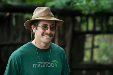 Filme Okja reúne Tilda Swinton, Jake Gyllenhaal e Paul Dano em aventura crítica disponível na Netflix