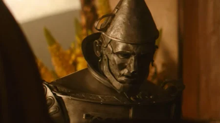 Diretor de Wicked: For Good explica possível reconhecimento de Glinda ao Homem de Lata