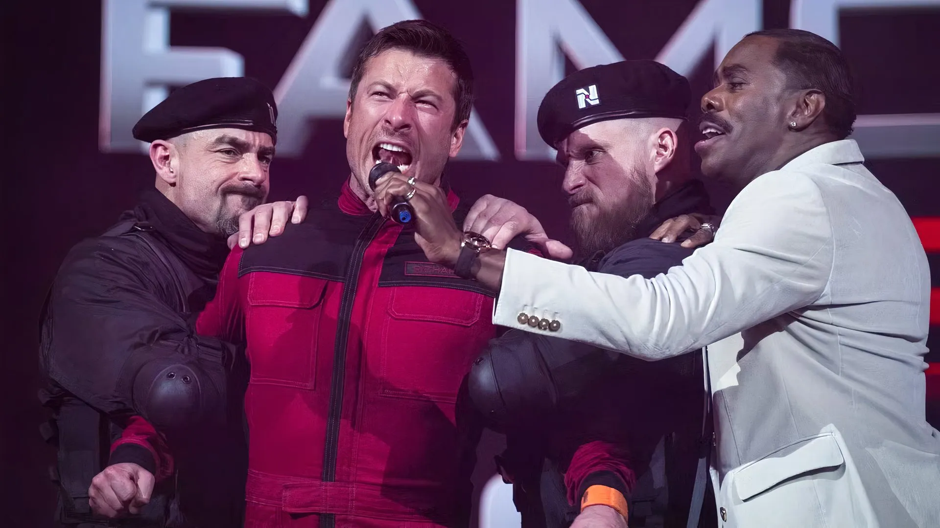 Diretor de The Running Man conta que Glen Powell e Colman Domingo “saíram do controle” em cena decisiva - Imagem do artigo