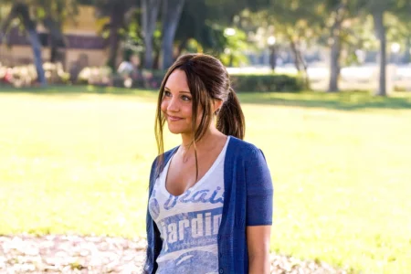 Ela e os Caras: comédia universitária de Amanda Bynes volta aos holofotes na Netflix