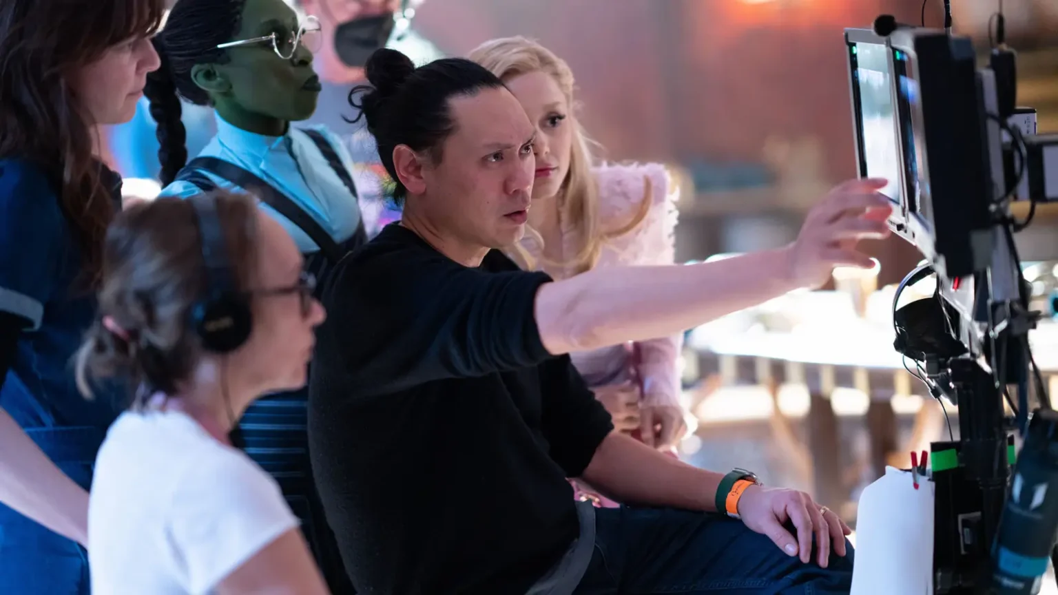 Diretor de Wicked, Jon M. Chu assina acordo prioritário com a Paramount e deixa a Universal para trás