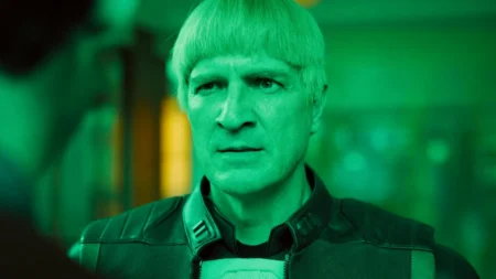 DCU dribla o erro de vilão que afundou o filme Lanterna Verde 2011