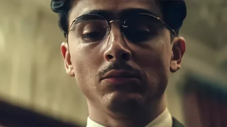 Timothée Chalamet e Josh Safdie detalham final alternativo de Marty Supreme ambientado nos anos 80