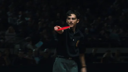 Timothée Chalamet desponta como favorito ao Oscar por Marty Supreme