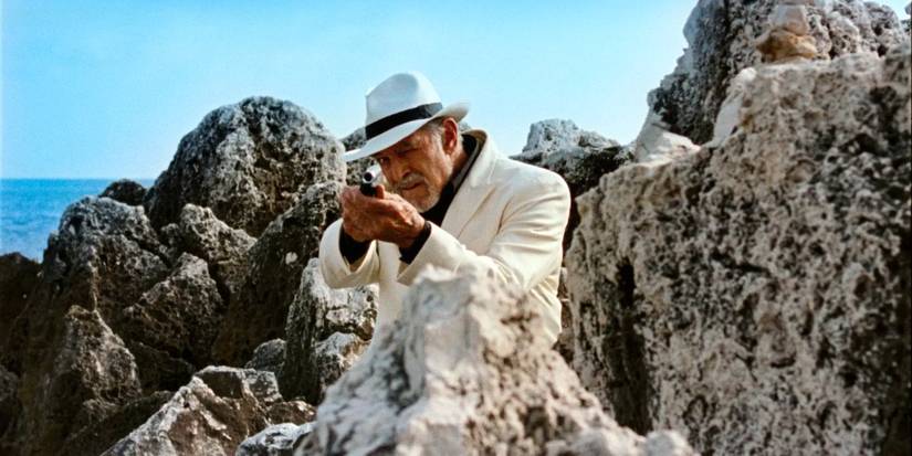 Filme do Shudder reinventa espião veterano e entrega o “Velho 007” que os fãs aguardavam - Imagem do artigo original