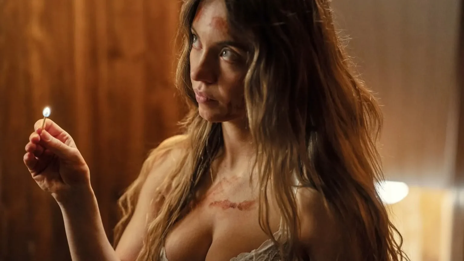 Thriller “The Housemaid” consolida sequência de sucessos de Sydney Sweeney nas bilheterias