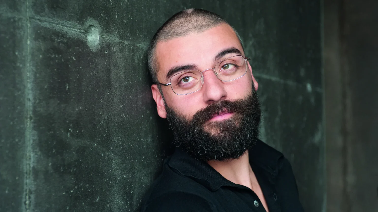 Ex Machina: atuação afiada e direção precisa mantêm a ficção científica atual