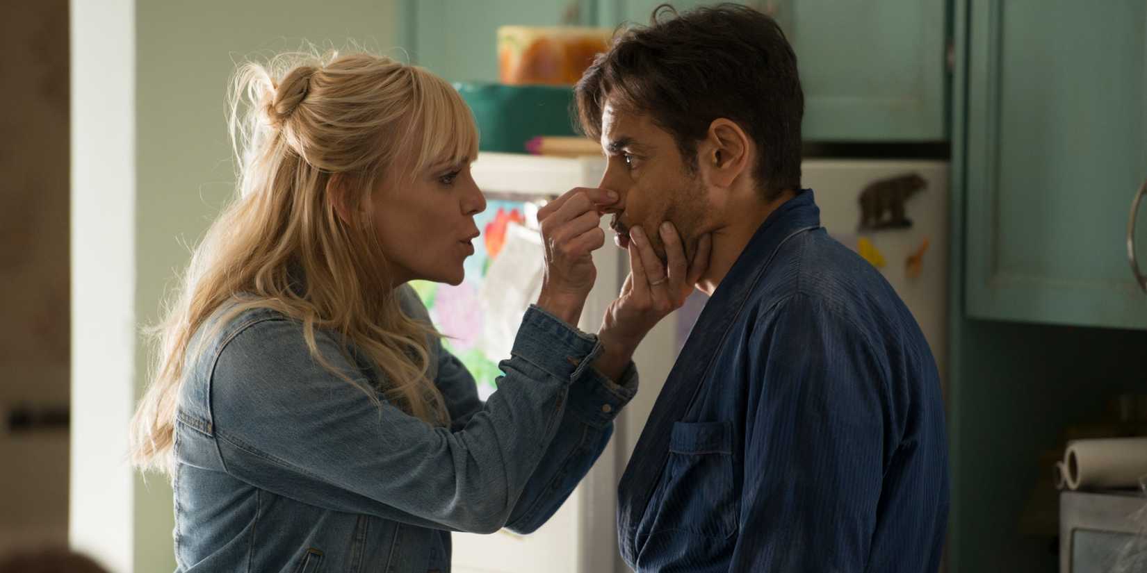 Remake de Overboard, com Anna Faris e Eugenio Derbez, chega à Netflix e reacende debate sobre atuações e direção - Imagem do artigo original