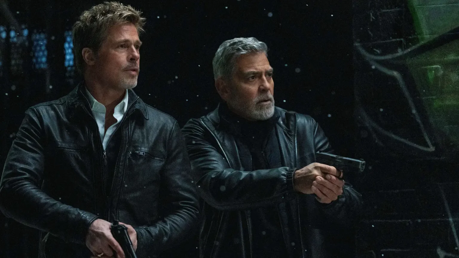 Clooney e Pitt brilham em Wolfs: química afiada sustenta o novo golpe de Jon Watts
