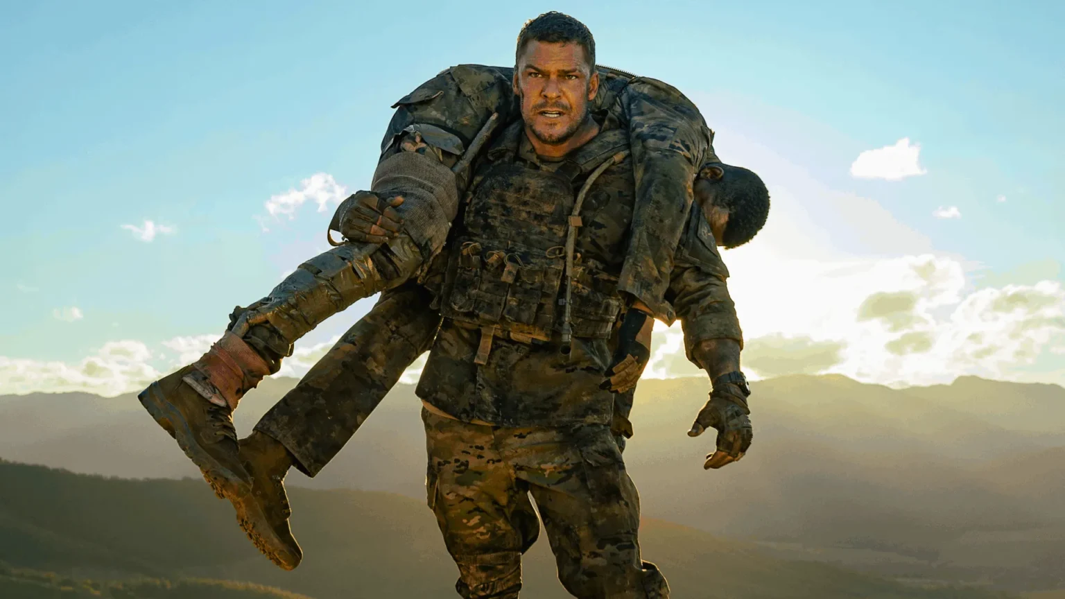 Alan Ritchson se consolida como possível substituto de Schwarzenegger em franquia Terminator