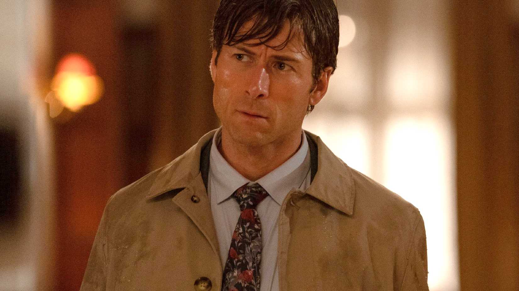 Como “How to Make a Killing” Divide Críticos e O Público com a Performance de Glen Powell - Imagem do artigo original