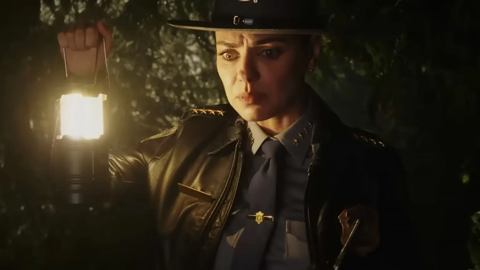 A Série de Detetive da Netflix Que Reinventa o Gênero e Surpreende nas Atuações