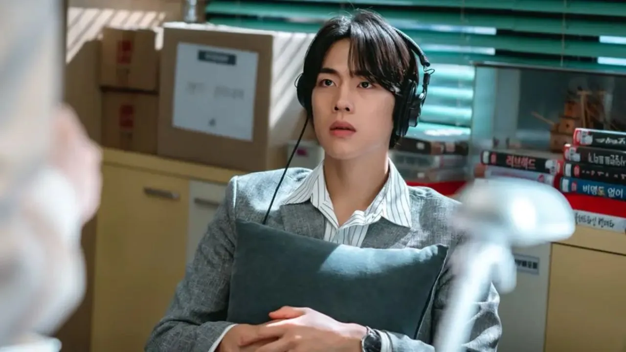 Personagem de Hong, A Infiltrada com cara de surpreso Personagem de Hong, A Infiltrada com cara de surpreso