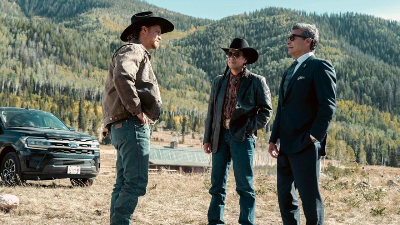 Marshals Luke Grimes como Kayce Dutton em cena do episódio 3 de Marshals: Uma História de Yellowstone no Paramount+ Brasil