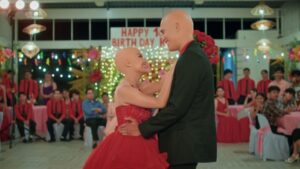 Final de 18 Rosas aposta em realismo e mostra amadurecimento emocional dos protagonistas, sem romance idealizado.