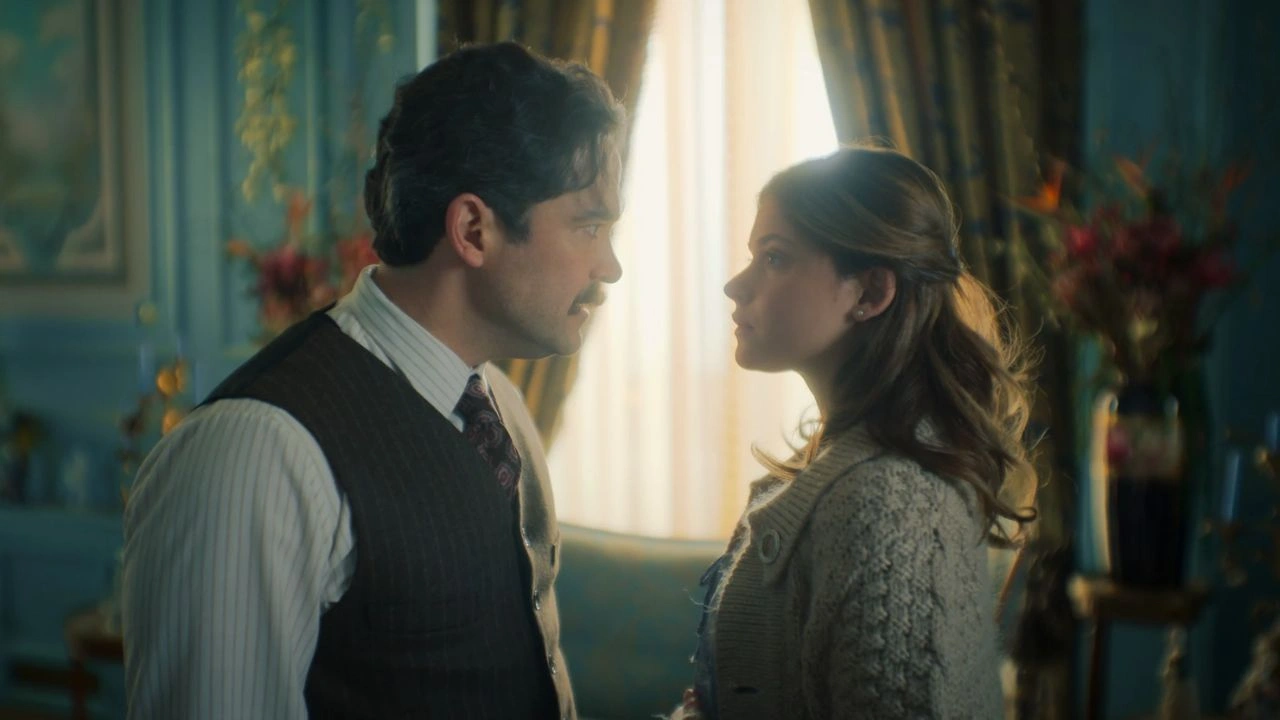A Casa dos Espíritos aposta em drama familiar e política para entregar uma série envolvente e bem recebida no Prime Video A Casa dos Espíritos aposta em drama familiar e política para entregar uma série envolvente e bem recebida no Prime Video