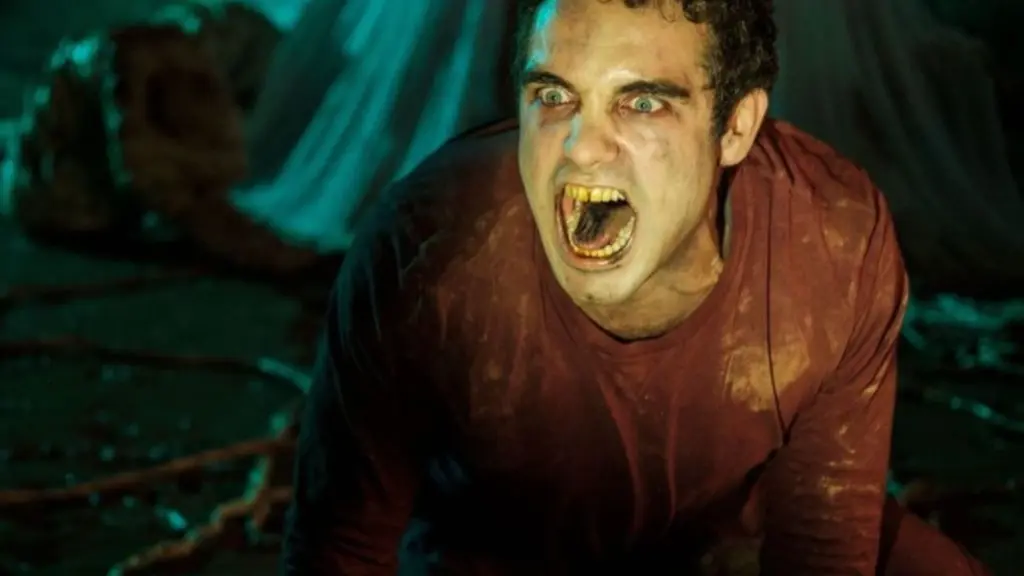 Anatema chegou à HBO Max com terror religioso, catacumbas sombrias e uma ameaça ancestral que promete assustar os fãs do gênero