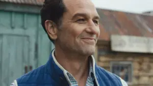 O Segredo de Widow’s Bay estreia no Apple TV+ com humor sombrio e terror sobrenatural