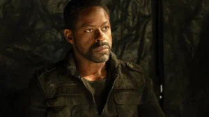 Xavier em cenário tenso de Paradise, série do Disney+ que já teve a 3ª temporada confirmada.