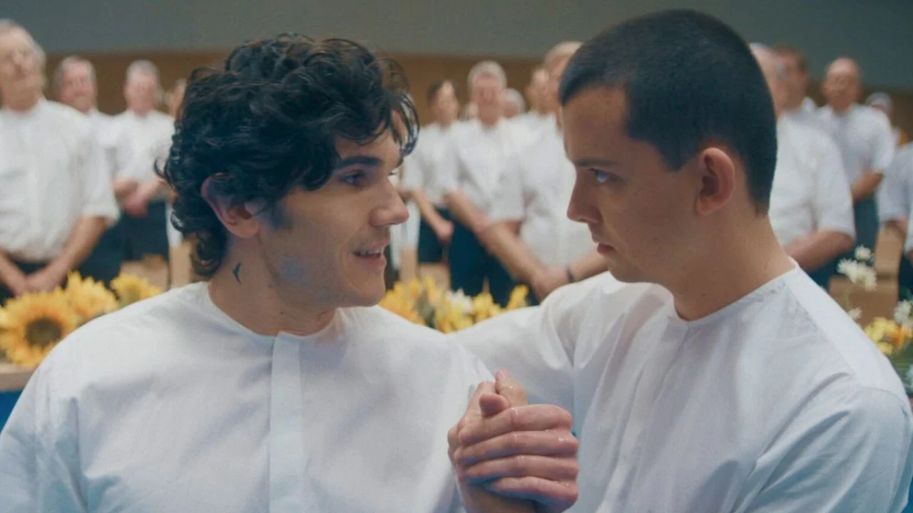 Sem Salvação Cena do filme Sem Salvação que chegou na Netflix