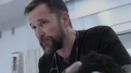 Último episódio de The Pitt: resumo e final explicado da 2ª temporada Cena da série The Pitt da HBO Max