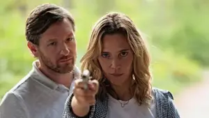 : Caixa Azul chegou à Prime Video com suspense psicológico sobre obsessão, segredos e um aplicativo de namoro que muda a vida de um milionário.