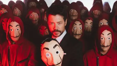 5 revelações sobre o futuro de La Casa de Papel que agitaram os fãs Cena da nova temporada de La Casa de Papel