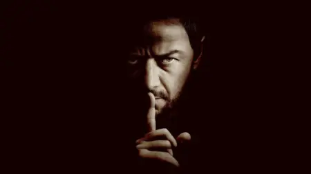 James McAvoy vira o anfitrião mais assustador da Netflix em Não Fale o Mal Cena de Não Fale o Mal