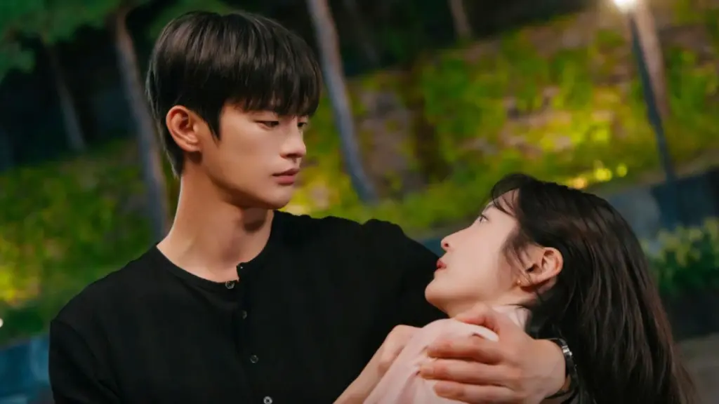 Novo dorama do Prime Video pode conquistar fãs de Sorriso Real e Pretendente Surpresa Cena de Te Vejo no Trabalho