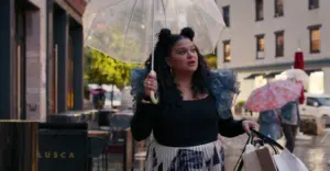 Mavis Beaumont em cena dramática de Sobrevivendo em Grande Estilo 3ª temporada Netflix