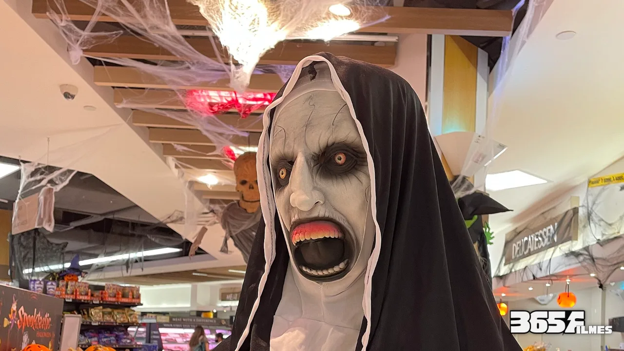 Fantasia do demônio Valak, a freira de Invocação do Mal 2 e A Freira